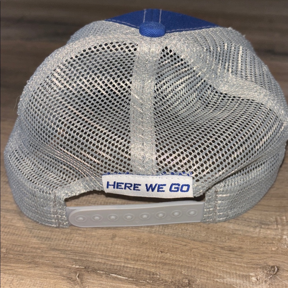 Bud Light Hat - Picture 3 of 6